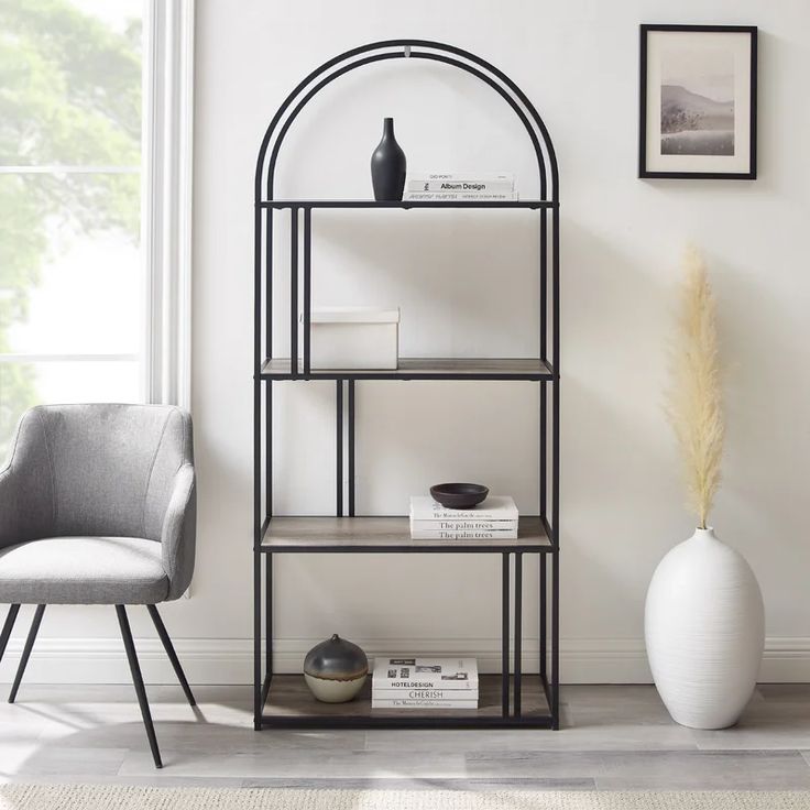 Circular Top Stand