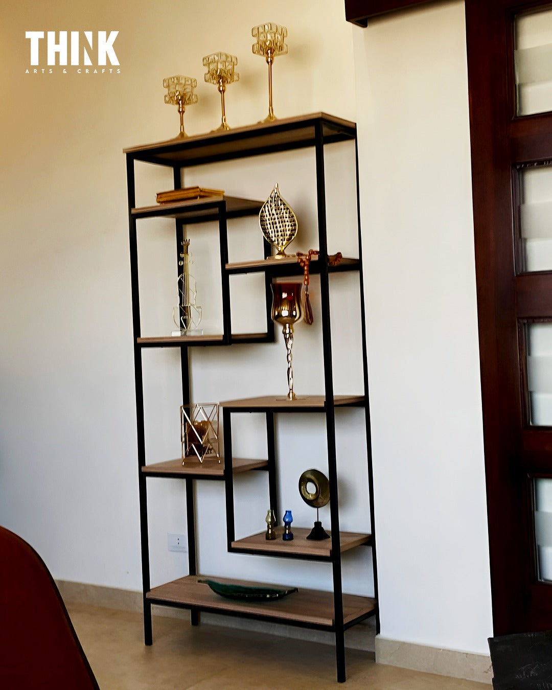 Salon Stand